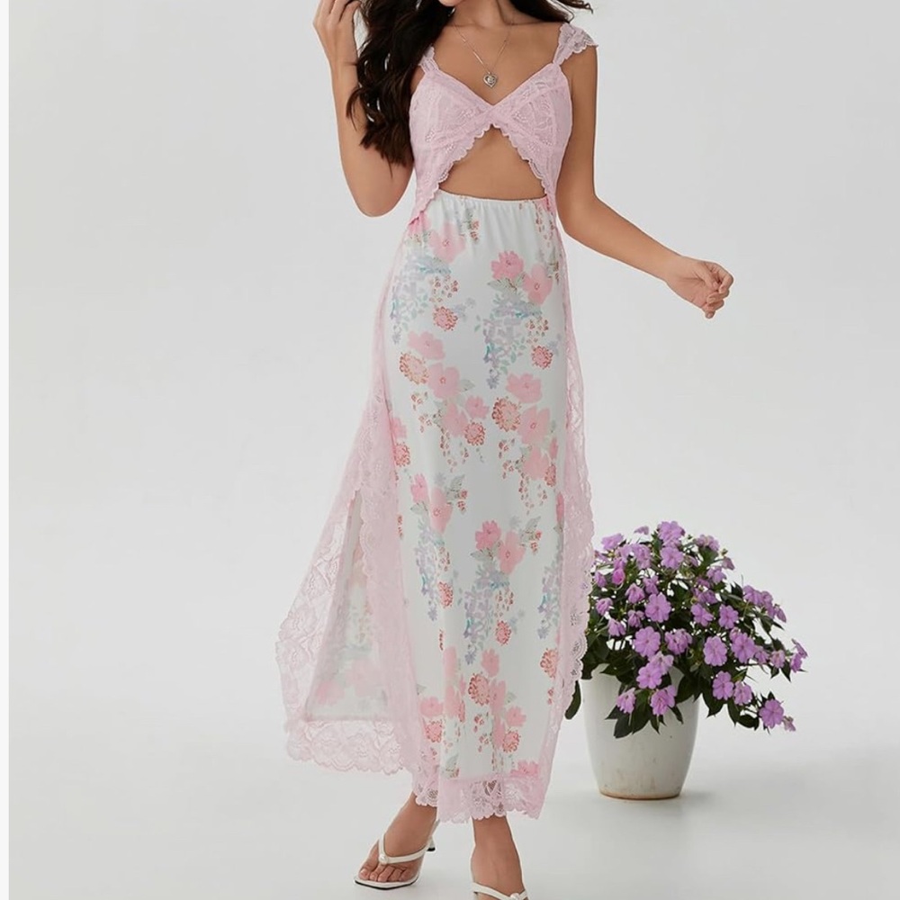 Floral Lace Overlay Maxi Dress